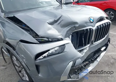 2025 BMW X7 xDrive40I from USA, damaged, VIN 5UX23EM08S9W25721
